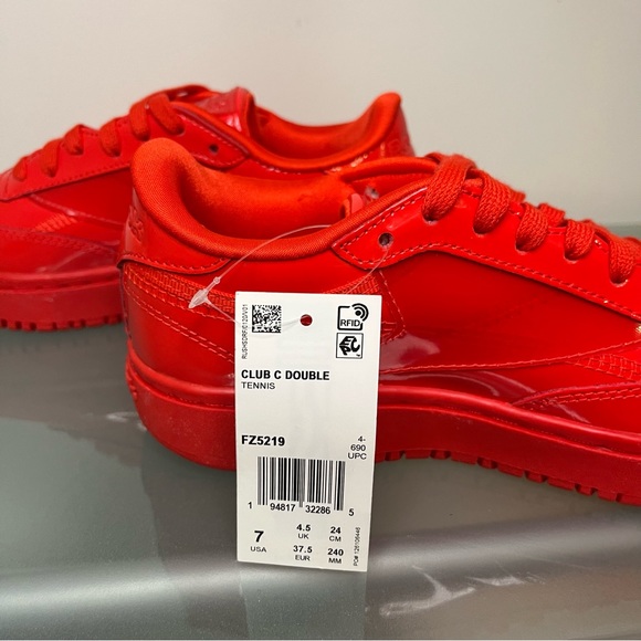 Reebok Cardi B Coated Club C Double Low Top Womens Shoes Triple Red Sz 7 FZ5219 - Picture 8 of 9